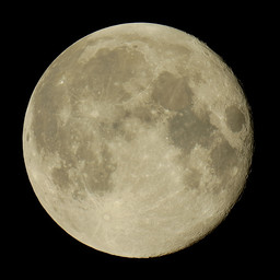 moon-2019-06-18-L-SQ.jpg