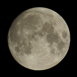 moon-2019-08-14-L-SQ.jpg