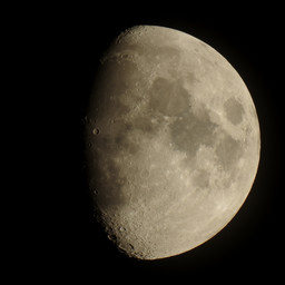 moon-2019-10-08-L-SQ.jpg