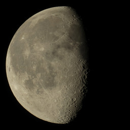 moon-2020-01-15-L-SQ.jpg