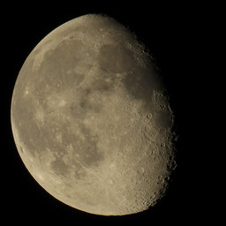 moon-2020-03-13-L-SQ.jpg