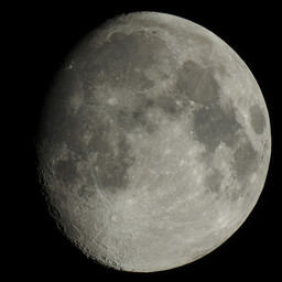 moon-2020-04-05-L-SQ.jpg