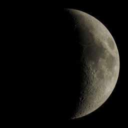 moon-2020-04-29-L-SQ.jpg