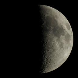 moon-2020-04-30-L-SQ.jpg