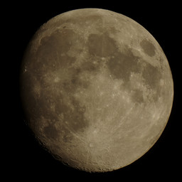 moon-2020-06-03-L-SQ.jpg