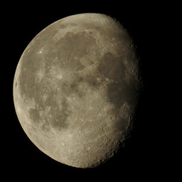 moon-2020-06-10-L-SQ.jpg