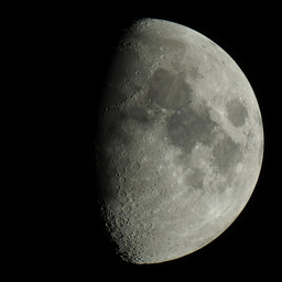 moon-2020-08-27-L-SQ.jpg