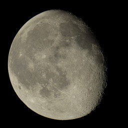 moon-2021-01-02-L-SQ.jpg