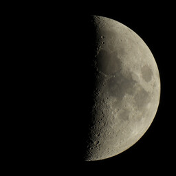 moon-2021-01-20-L-SQ.jpg