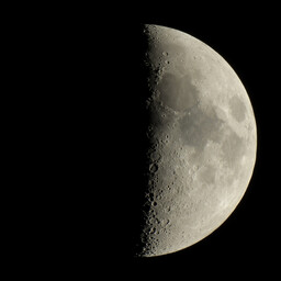 moon-2021-02-19-L-SQ.jpg