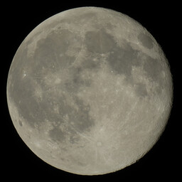 moon-2021-03-29-L-SQ.jpg